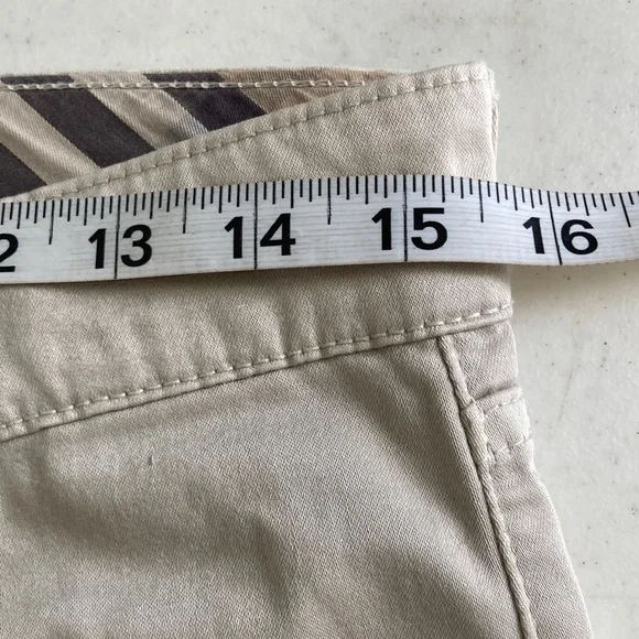 Burberry Light Beige Khaki Pants - Picture 9 of 13